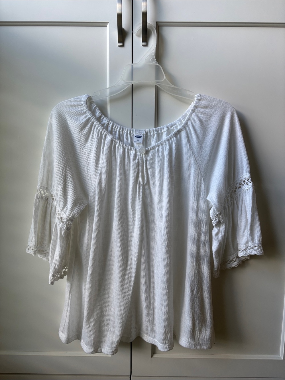 Old Navy White Peasant Blouse with Lace Trim